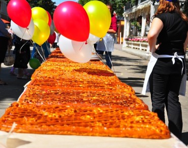 Пирог на День города-2013