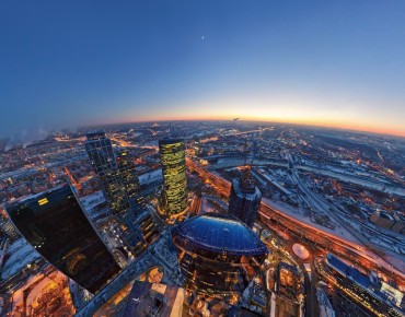 World___Russia_Huge_Moscow_048351_